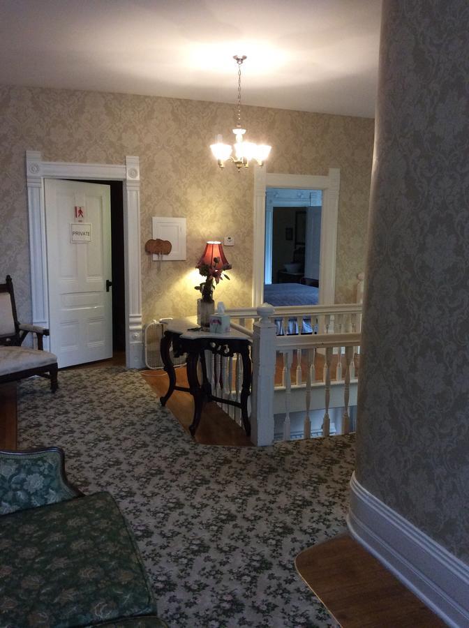 Grand Avenue Bed And Breakfast Carthage Eksteriør billede
